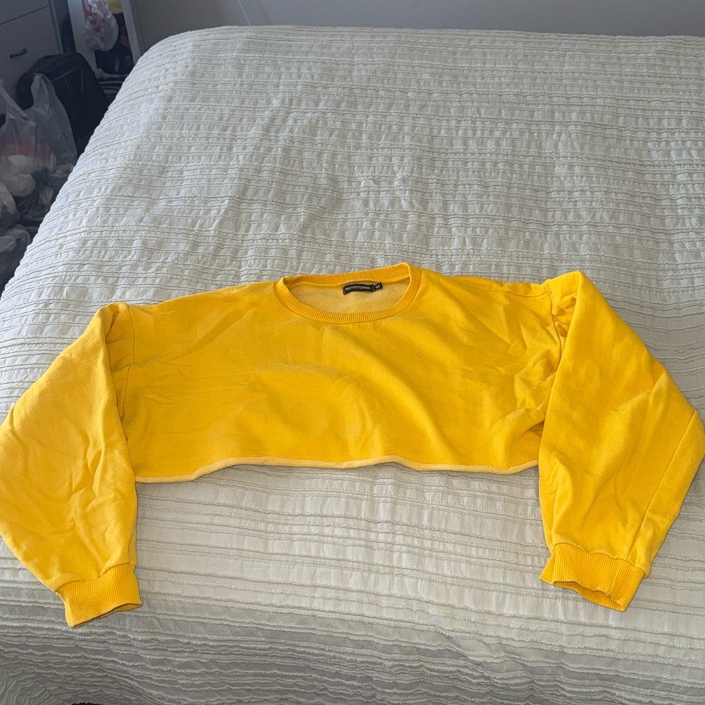 PrettyLittleThing Bright Yellow Crop Top